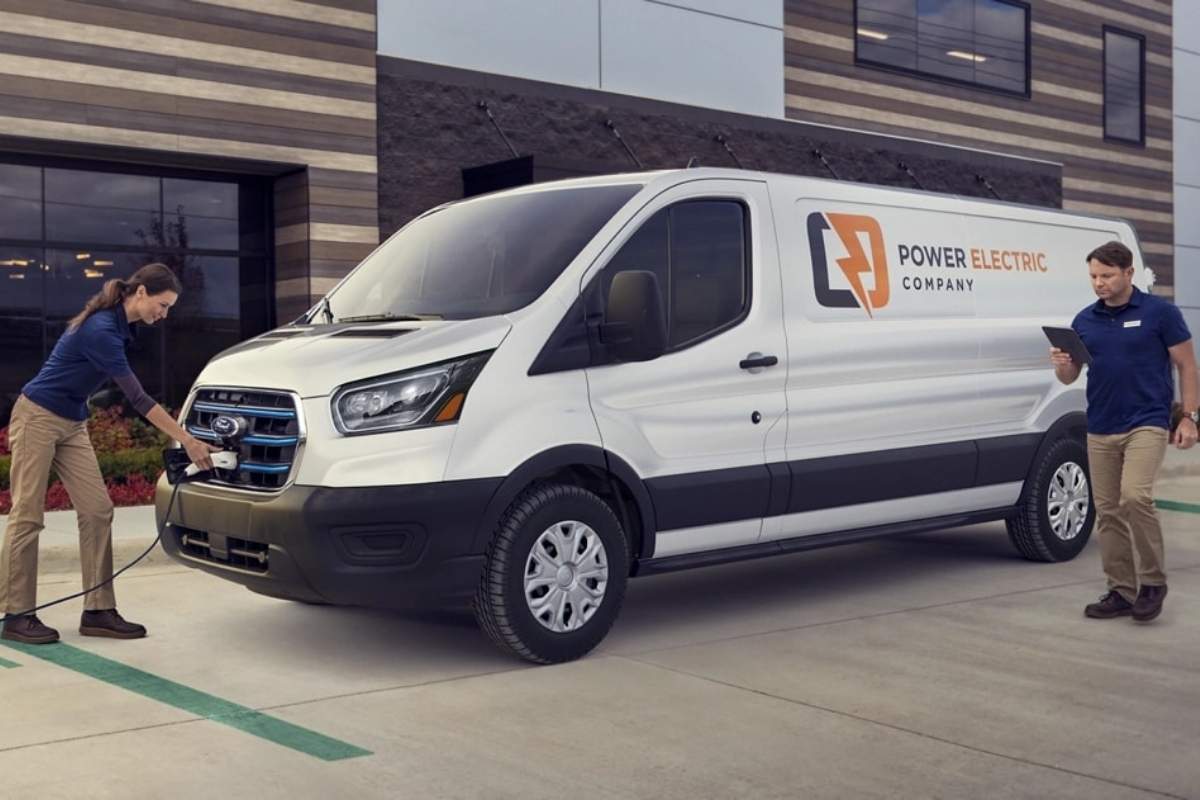 Ford E-Transit Custom