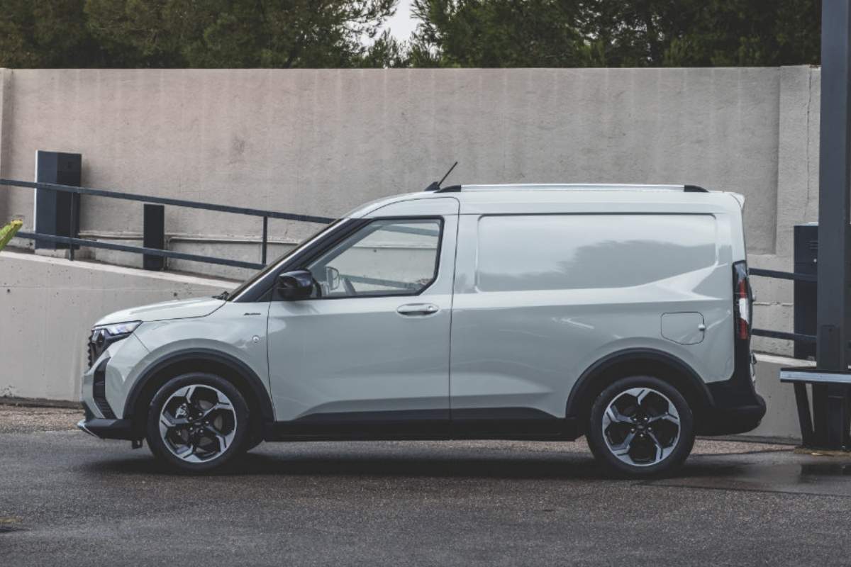 Ford Transit Courier Trend